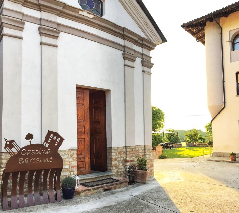 Bed and Breakfast Cascina Baresane Alba  Zewnętrze zdjęcie